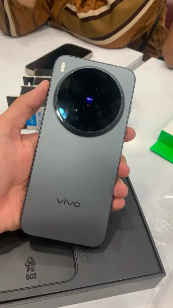 Vivo x300 & x300 pro