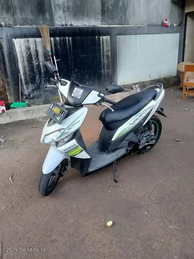 Honda Vario Karbu Mulus