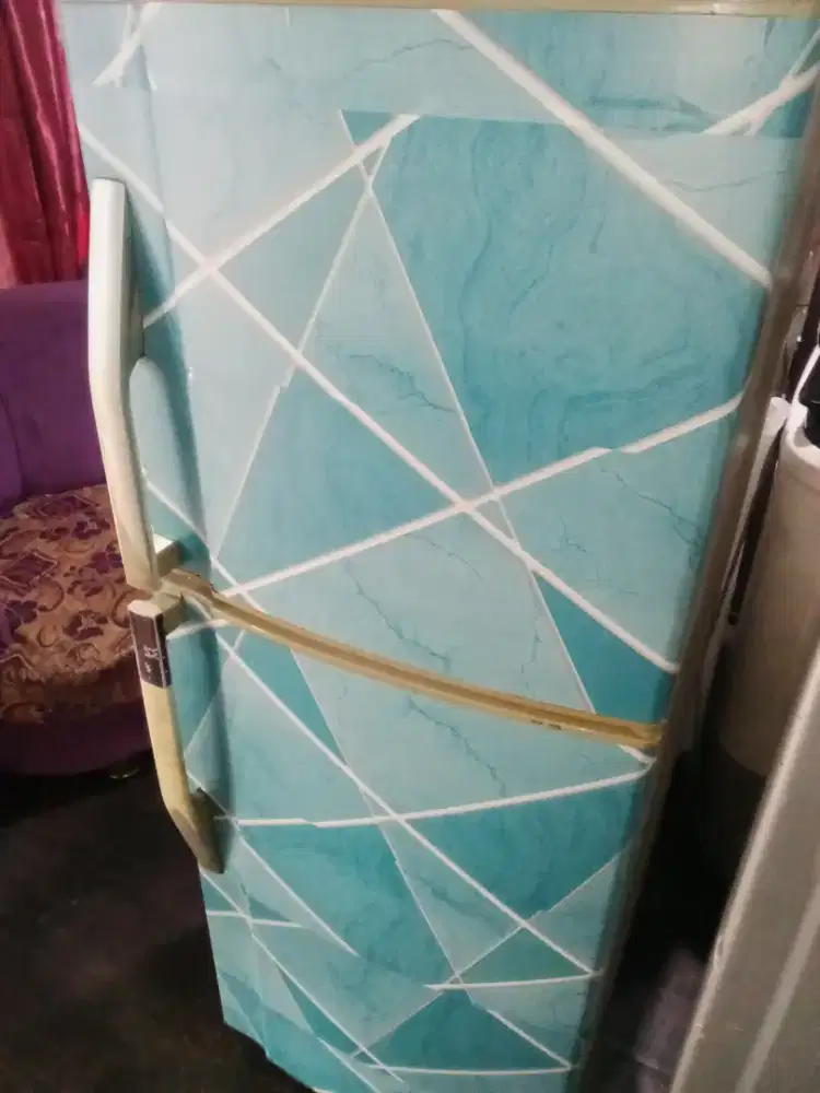 Kulkas Sharp 2 pintu baik