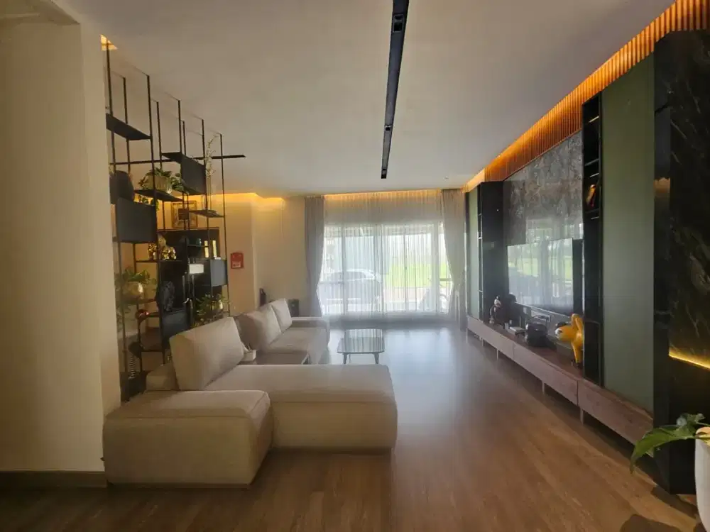 Dijual rumah golf island pik