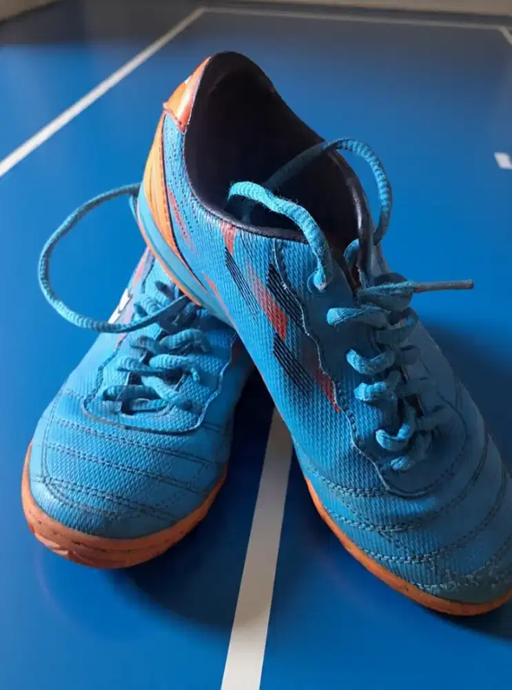 Sepatu Futsal Anak