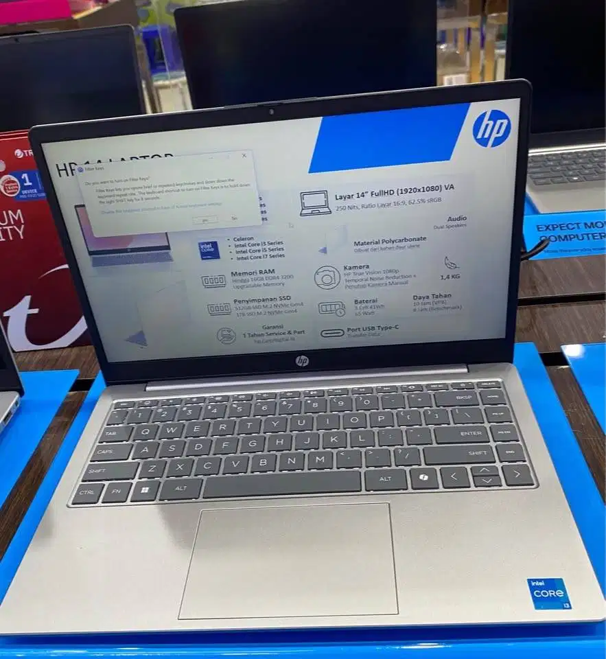 HP 14 EP0260TU Intel Core i3-1315U 8GB SSD 512GB W11+OH2024+M365