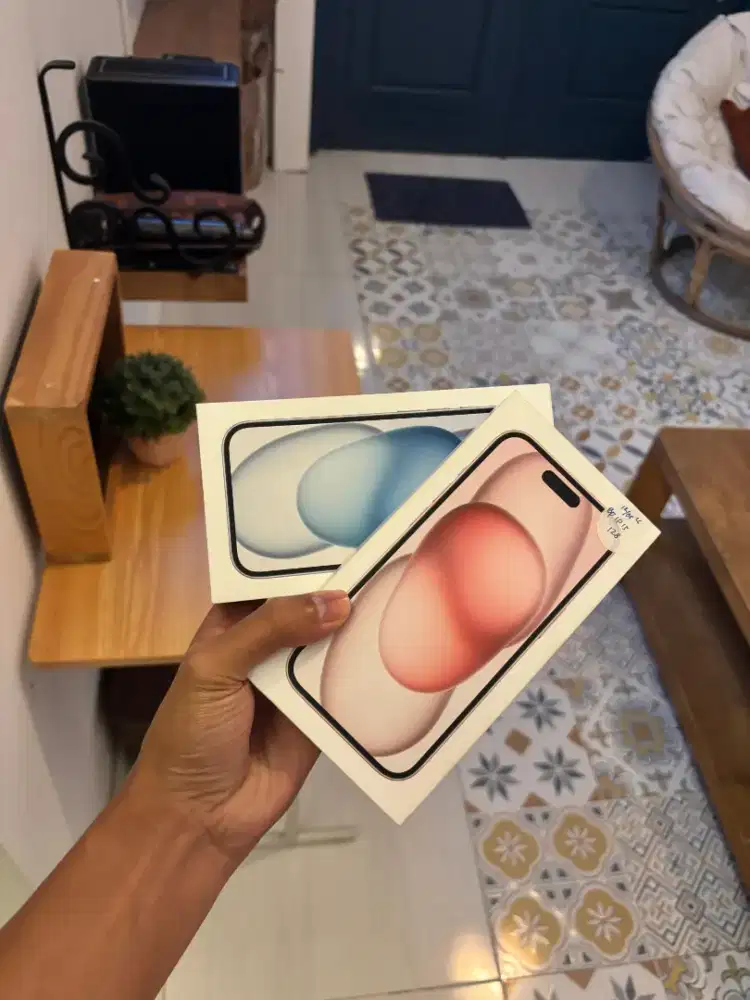 iphone 15 128 RESMI