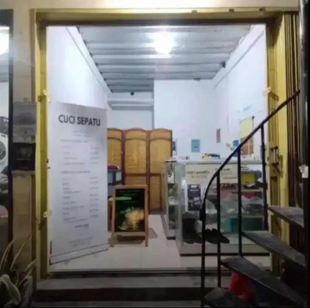 Perawatan Sepatu