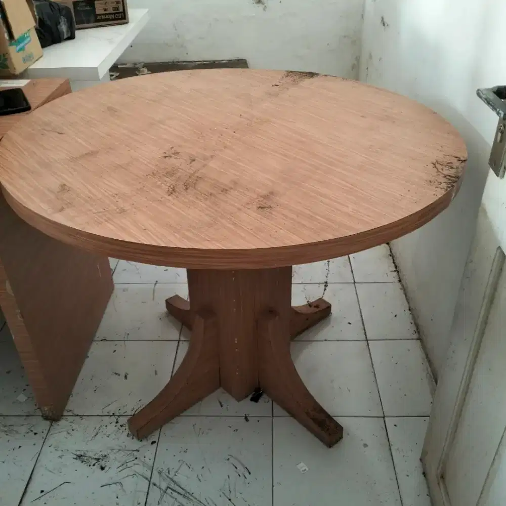 Dijual Murah Meja² Bekas Ex Kantor