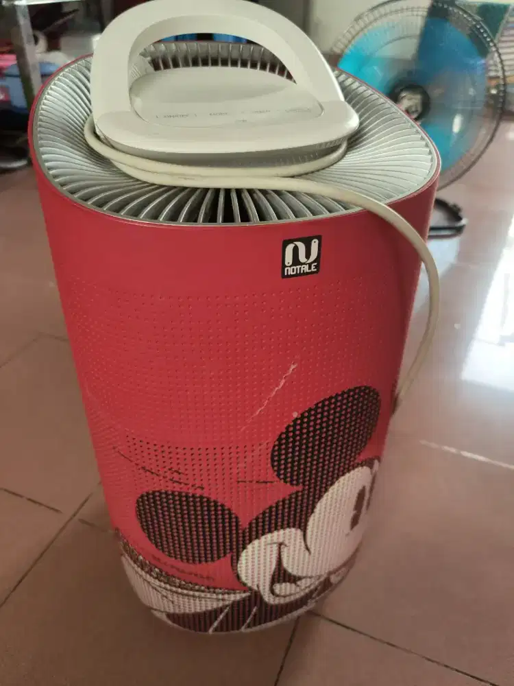 Notale Air Purifier Special Edition Mickey Red Mulus like new