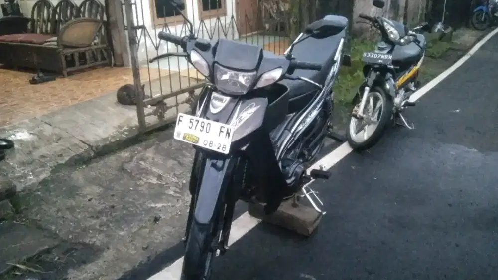 Yamaha/V 110 Kondisi Baik