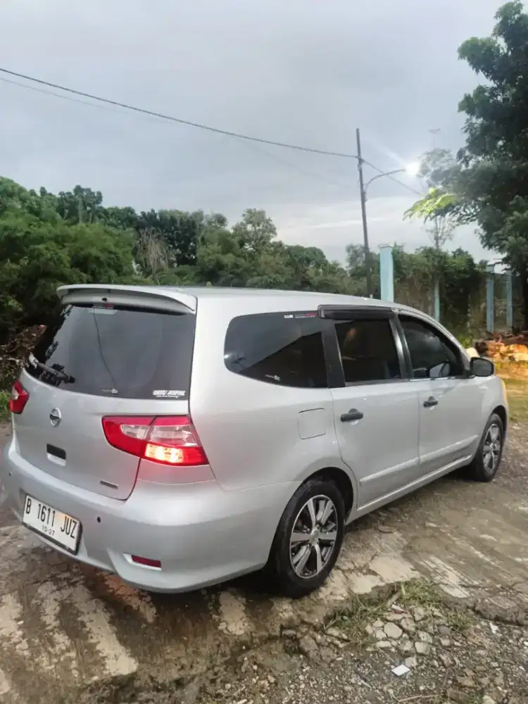 cash Nissan grand Livina SV facclite manual 2017 xv 2018