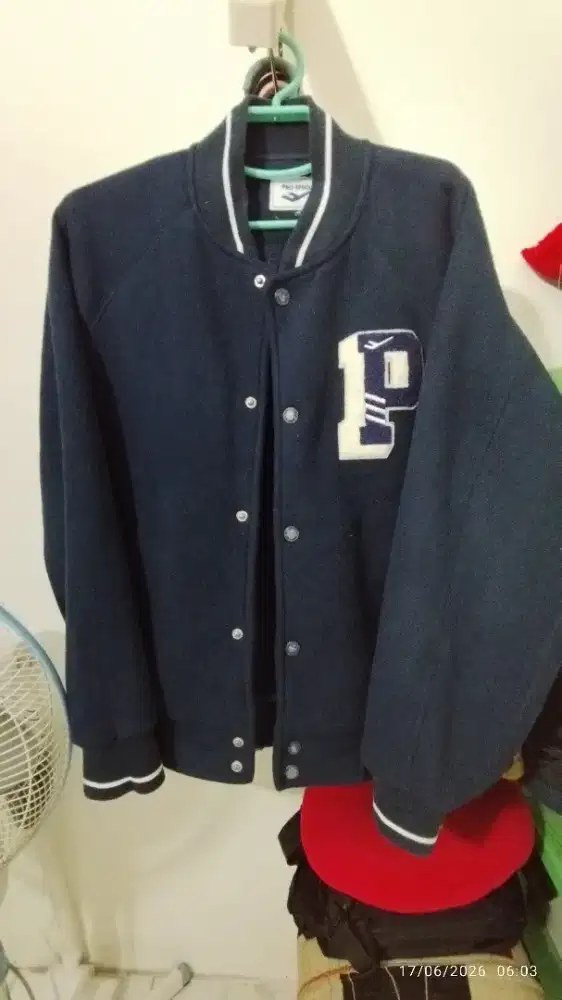 Jaket varsity brand prospect