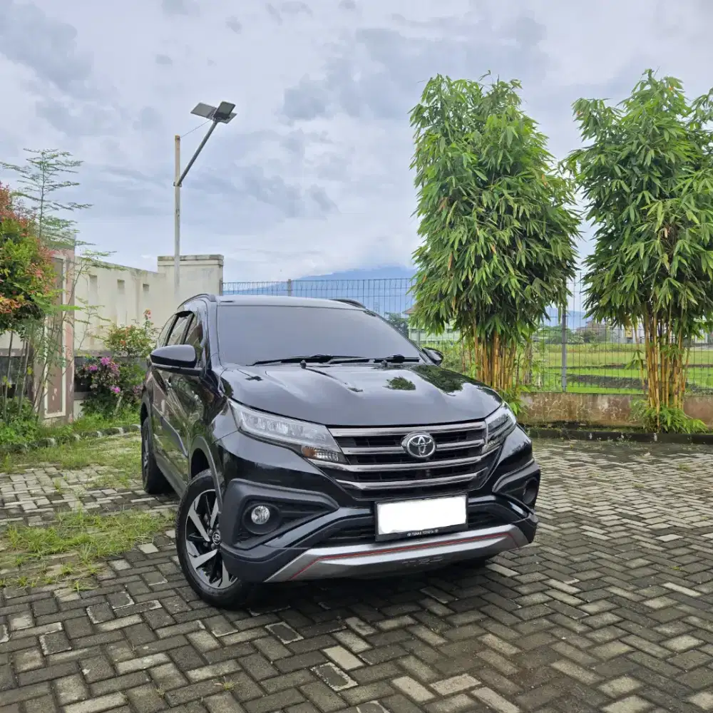 Toyota Rush TRD S Matic Hitam 2020