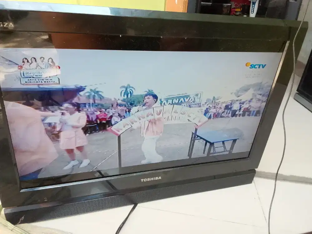 TV led toshiba 32 inc