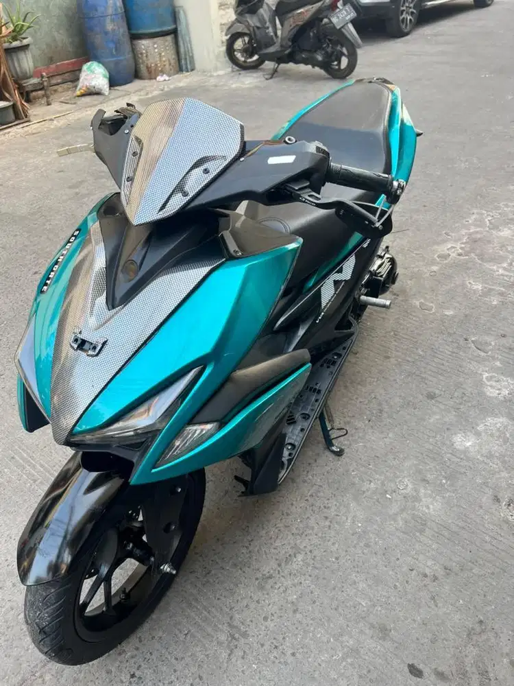 Di jual aerox 2018 old lengkap