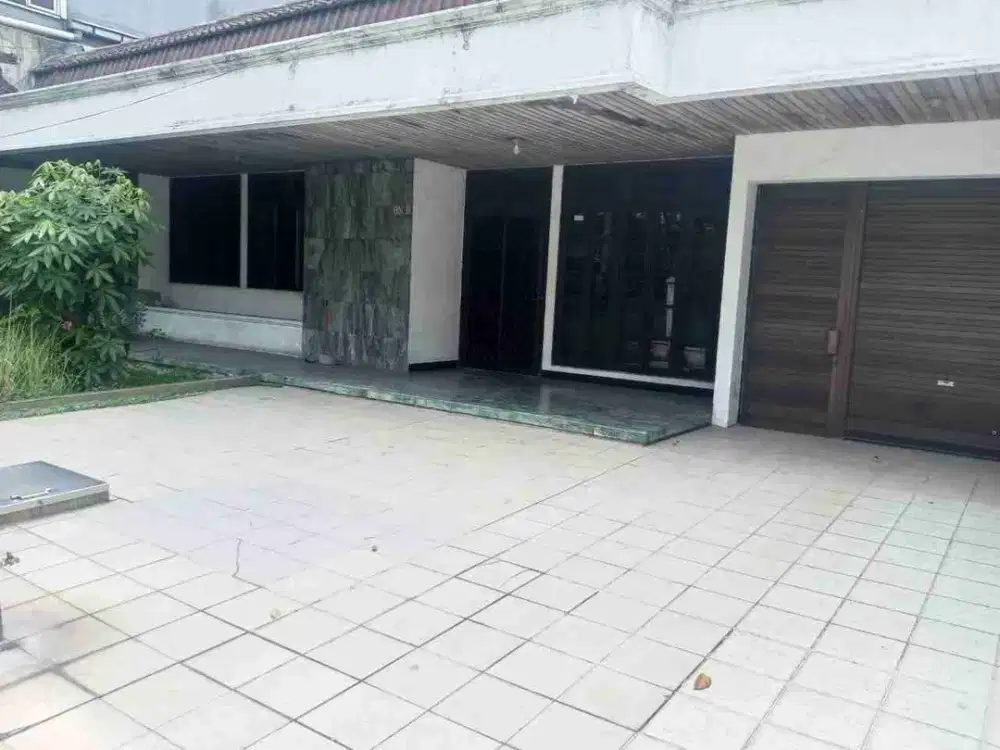 Dijual Rumah di Jalan Raya Satelit Surabaya Barat