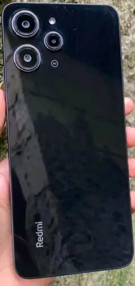 Punya redmi 12 ram 8/128 pengen di mahar