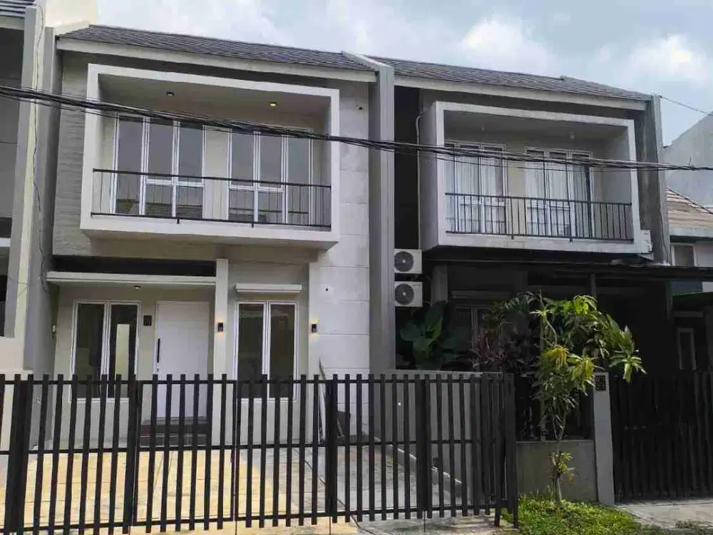 Dijual Rumah 2 Lantai Siap Huni di Bukit Golf Cibubur Riverside