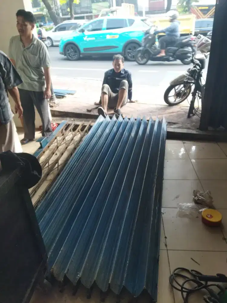 Service Rolling door area Mampang Prapatan Jakarta Selatan (1)