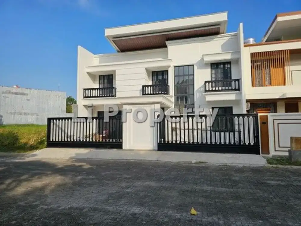 Graha Candi Golf, dekat UNDIP Tembalang dan gerbang tol, fully furnished, siap huni, Semarang