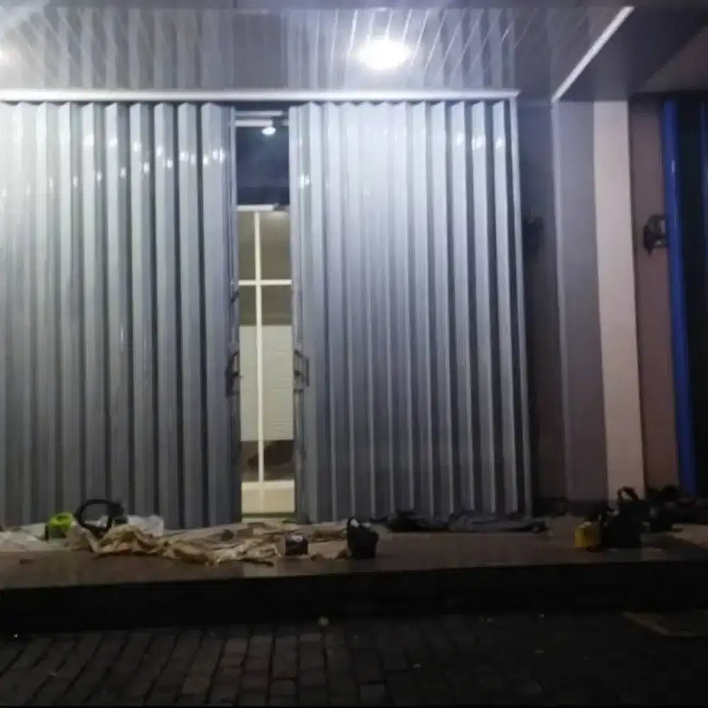 Service Rolling door area Kebayoran lama Jakarta Selatan (1)