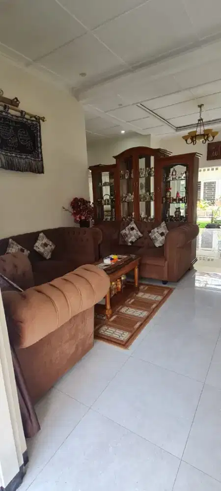 Dijual rumah tinggal