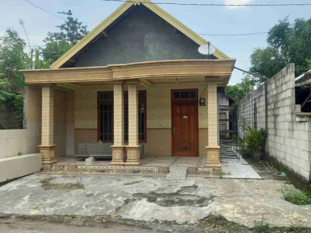 DI JUAL RUMAH 

KEL. : BRANGKAL 
KEC. : BANDAR KEDUNGMULYO 
KAB  : JOMBANG