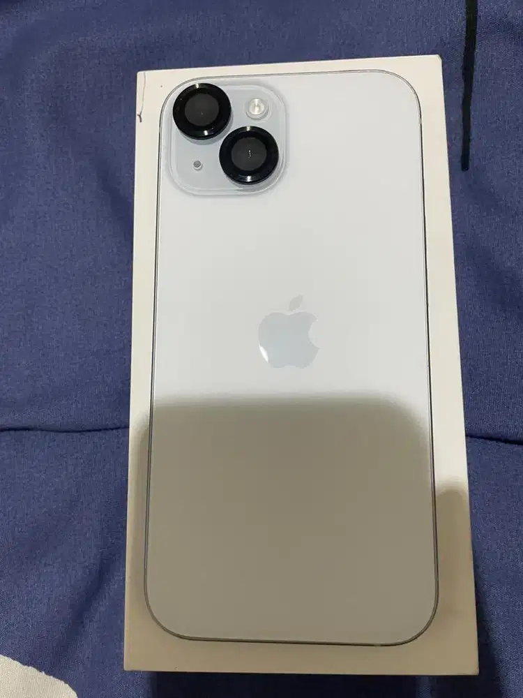 Iphone 15 128 Gb warna Blue Ibox