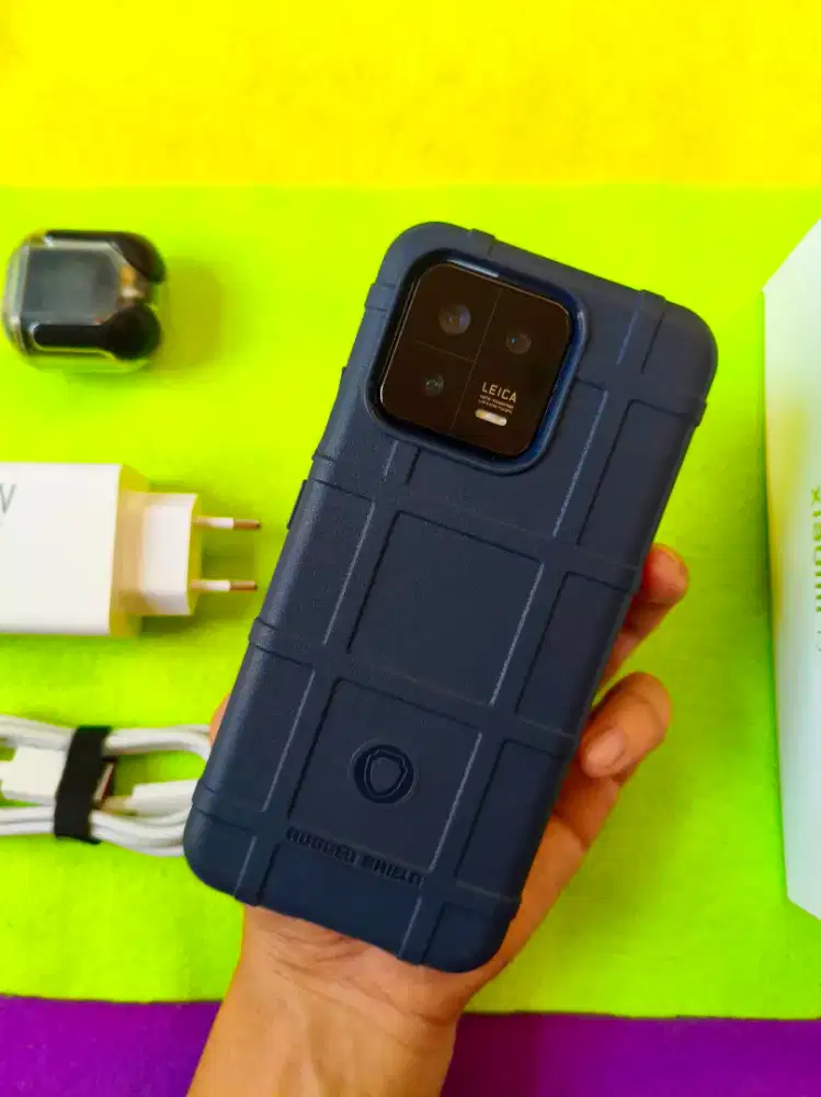 Xiaomi 13 5G 8+8/256 | lengkap | baca deskripsi | Harga nego| Free TWS