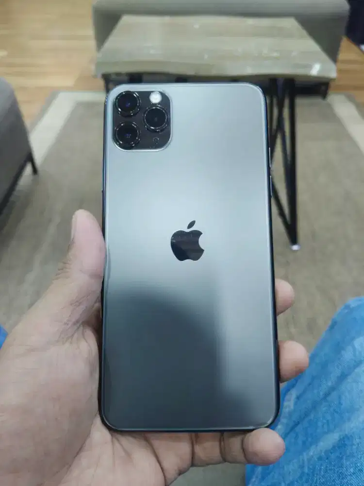 iPhone 11 Promax 256gb All Operator (Semua kartu)
