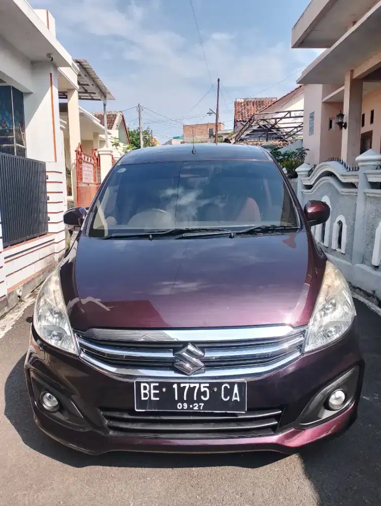 Suzuki New Ertiga Tife GL Matic Thn 2016 Warna Merah metalik