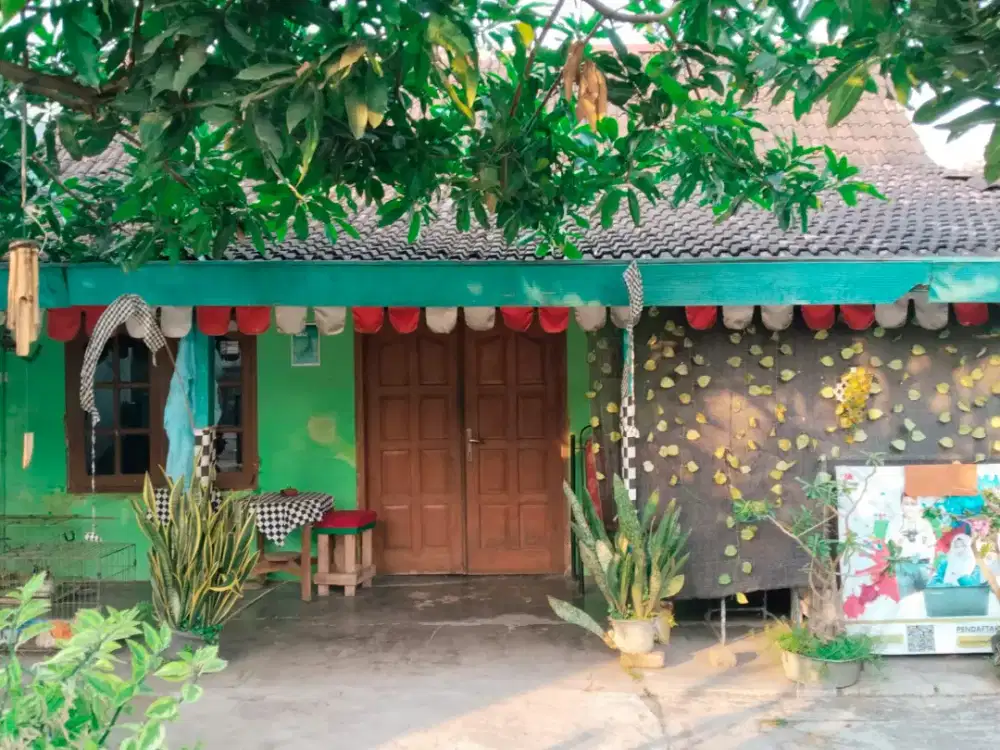 Jual tanah + bangunan