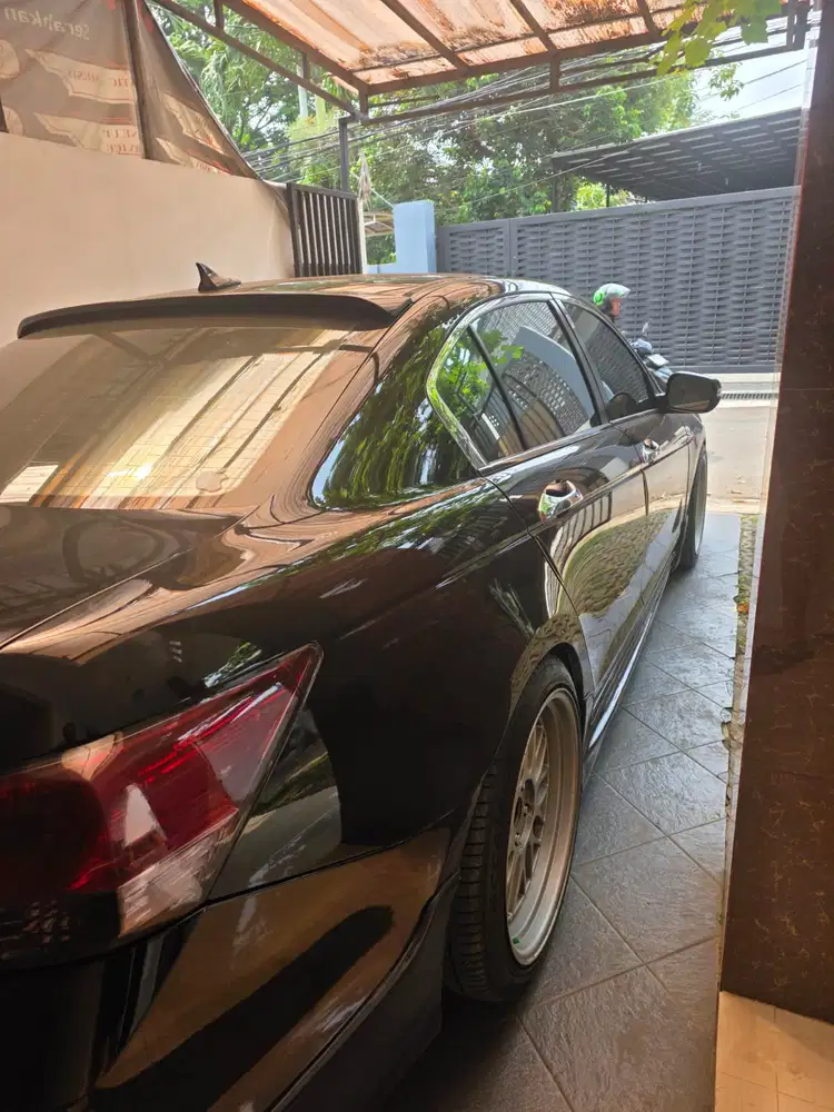 Honda Accord 2010 Bensin