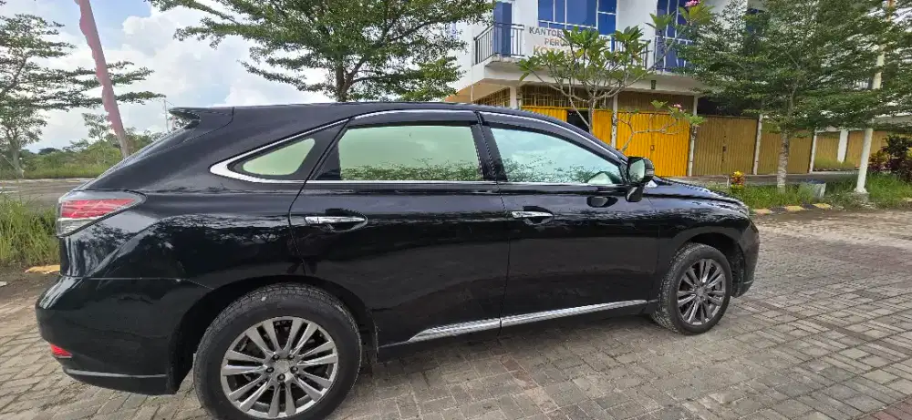 Jual lexus rx270.