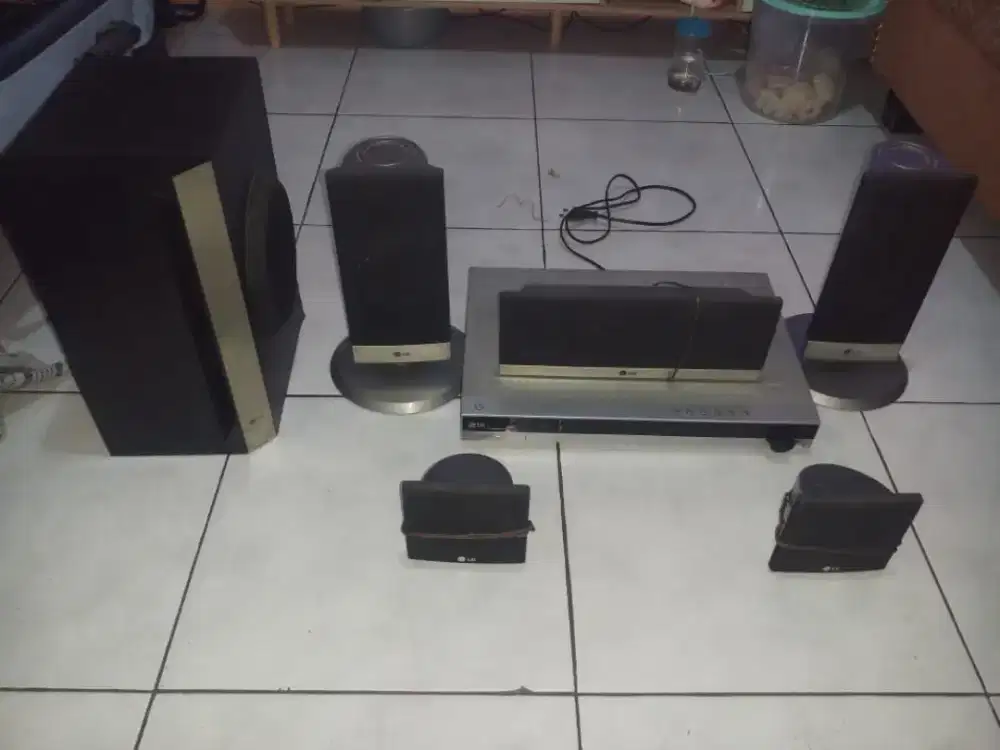 home teater merk LG lengkap