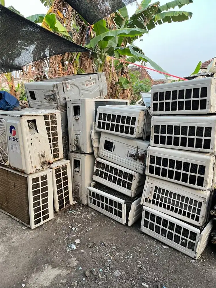 Menerima AC rusak bekas