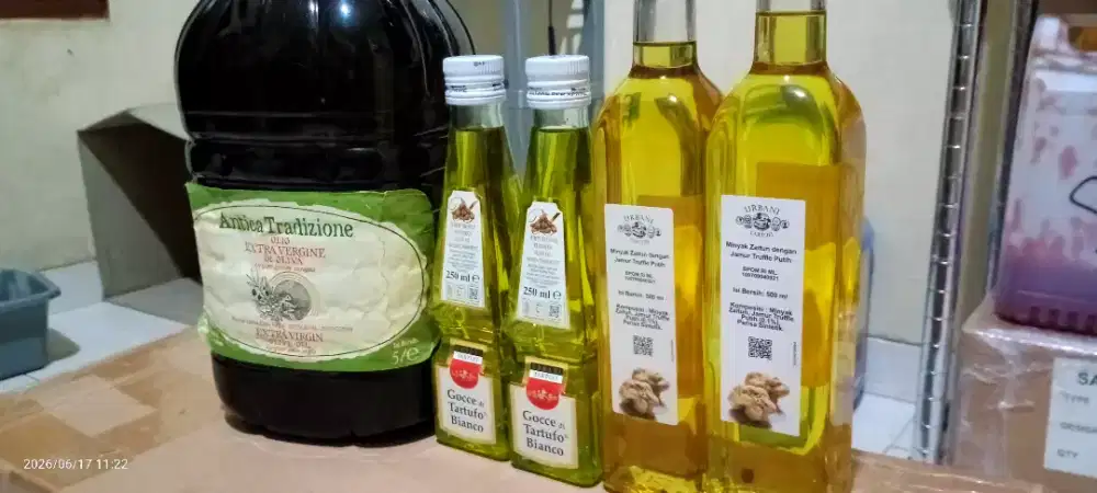 Olive oil Truffle oil