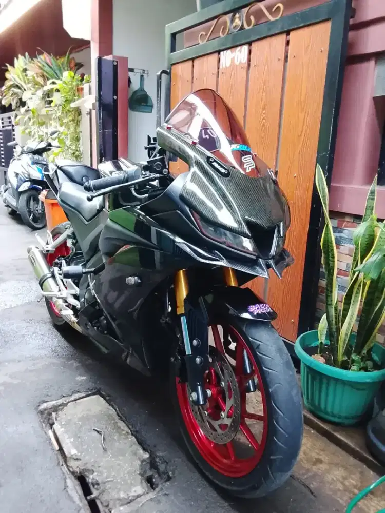 YAMAHA R15 V3 2018