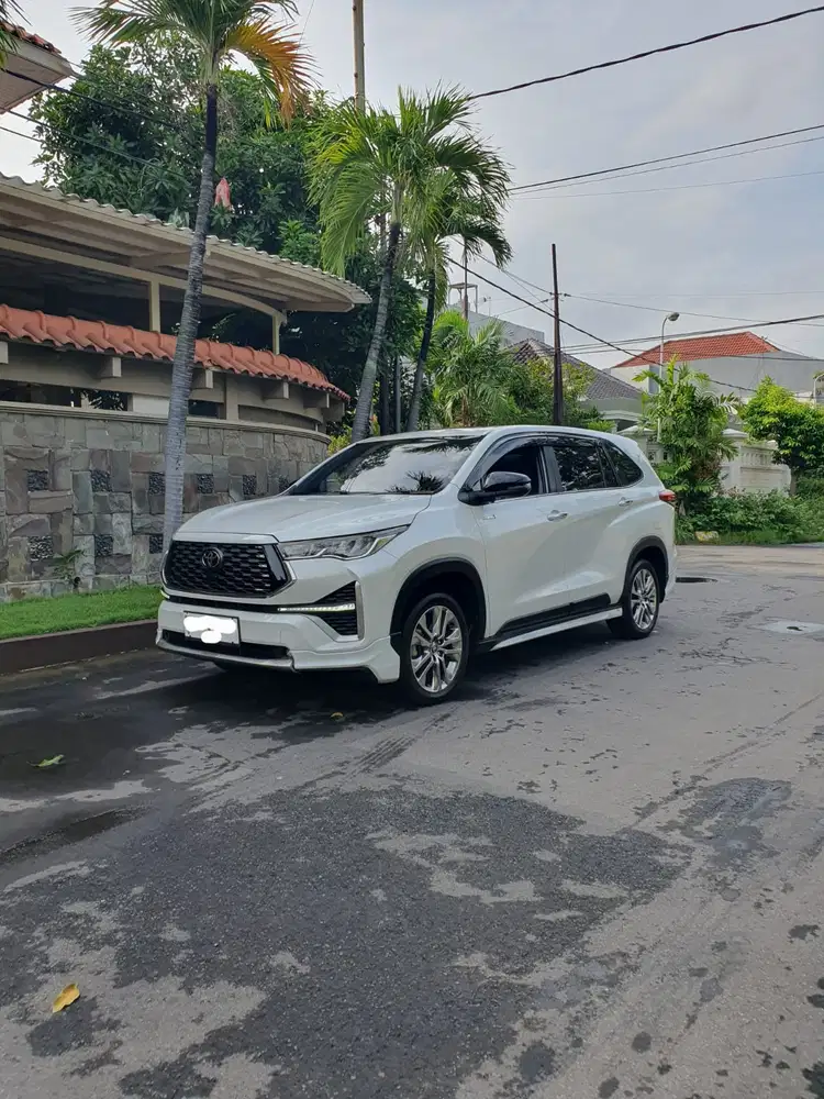 Toyota Kijang Innova 2023 Bensin