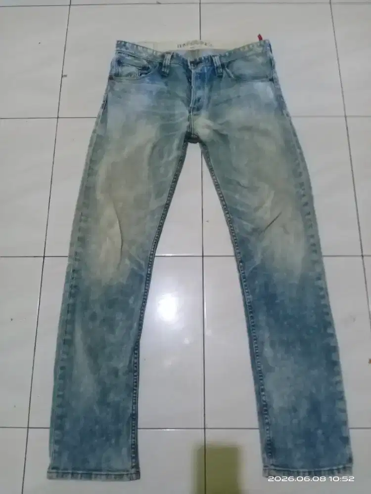 Celana jeans original Levis 504 Straight Fit Ice Blue Vintage wash