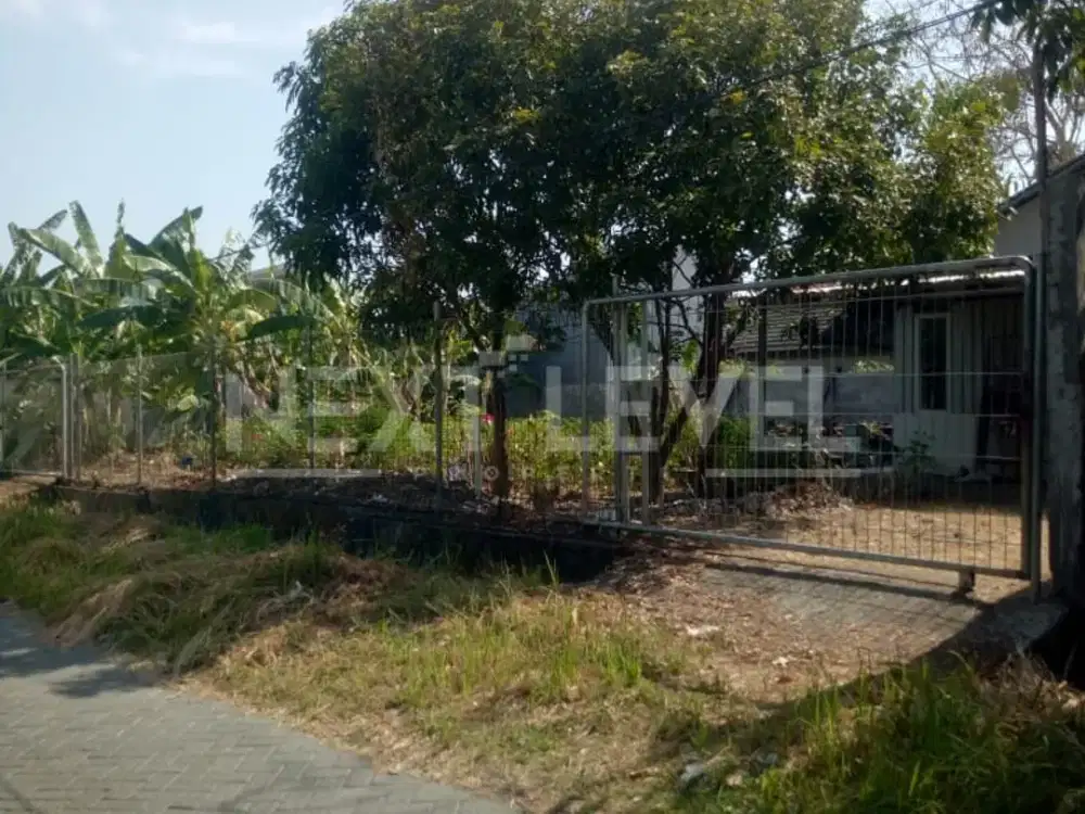 Dijual Tanah komersial 3 kavling cocok untuk usaha di Perumahan Alam Bukit Raya  Kebomas Gresik.