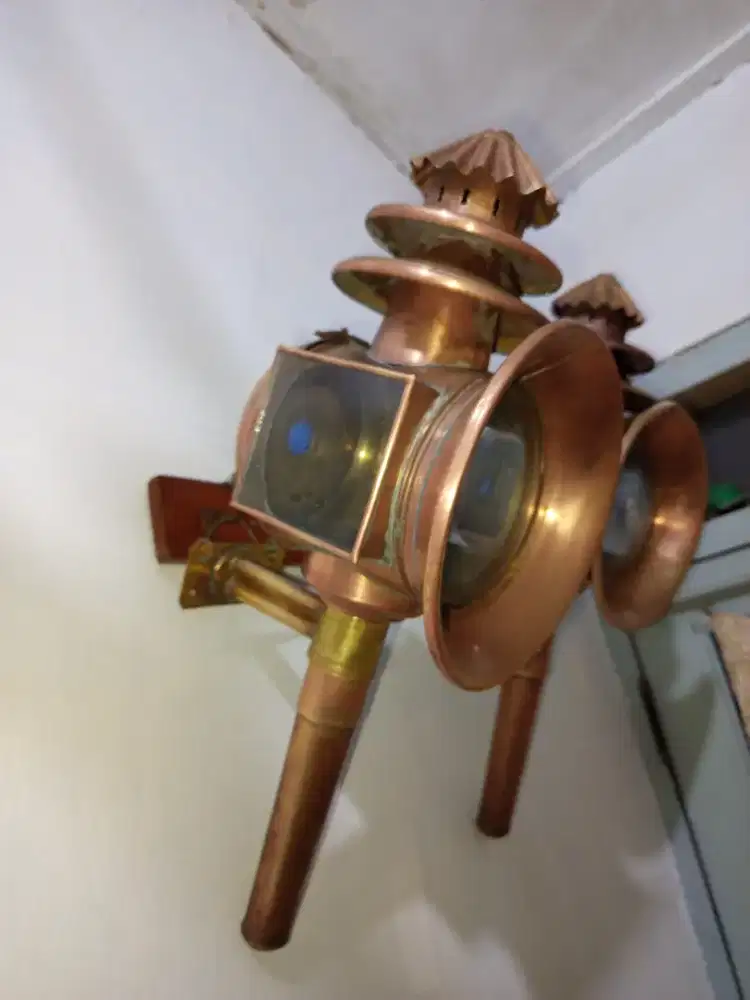 Lampu dokar antik kuningan