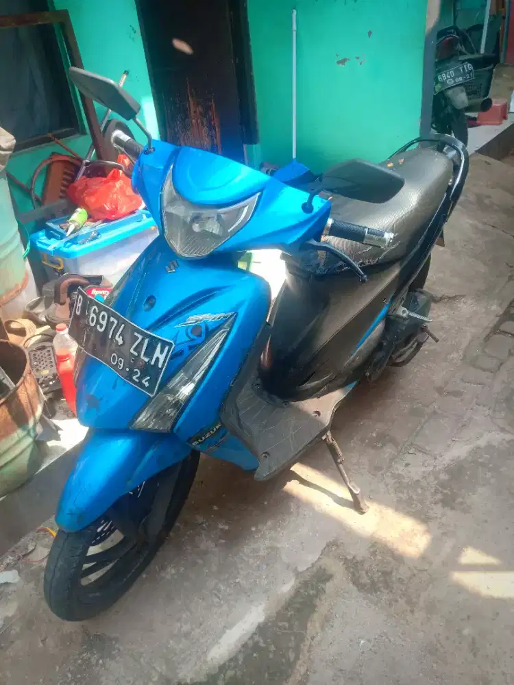 Suzuki spin 125