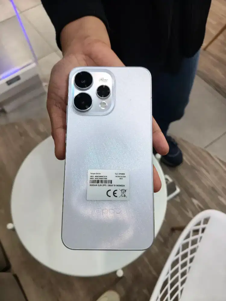Jual Cepat Oppo Reno 15 12/256 Fullset