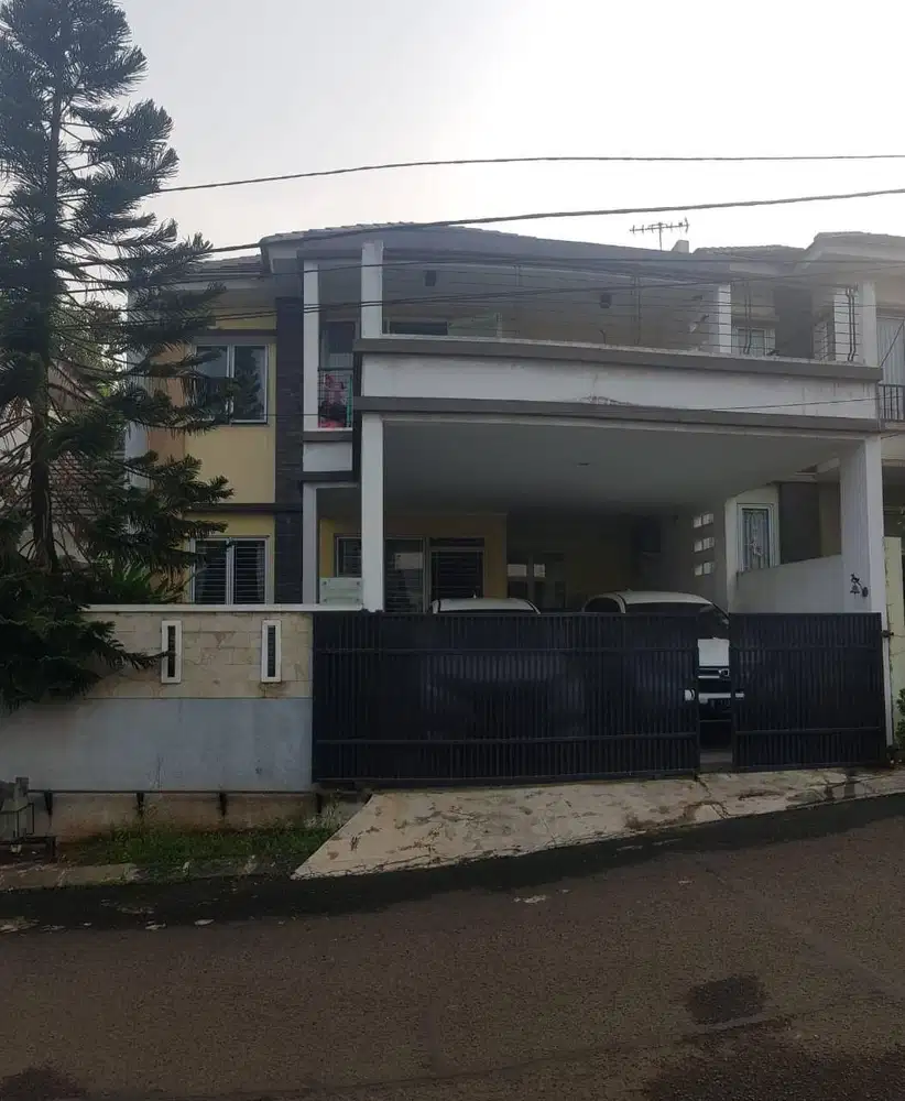 Dijual Rumah 2 lantai siap huni di Bukit Golf Cibubur Riverside