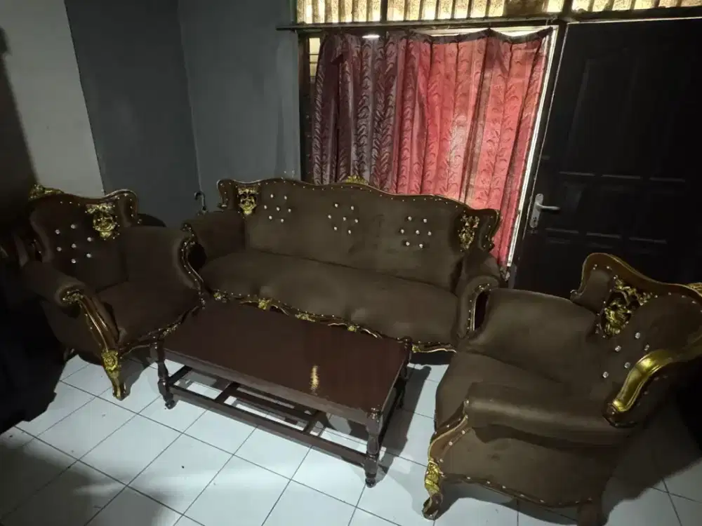 Kursi jati set coklat