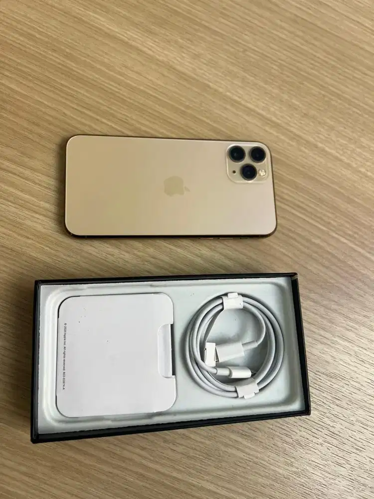iphone 11 pro 256gb fullset yes