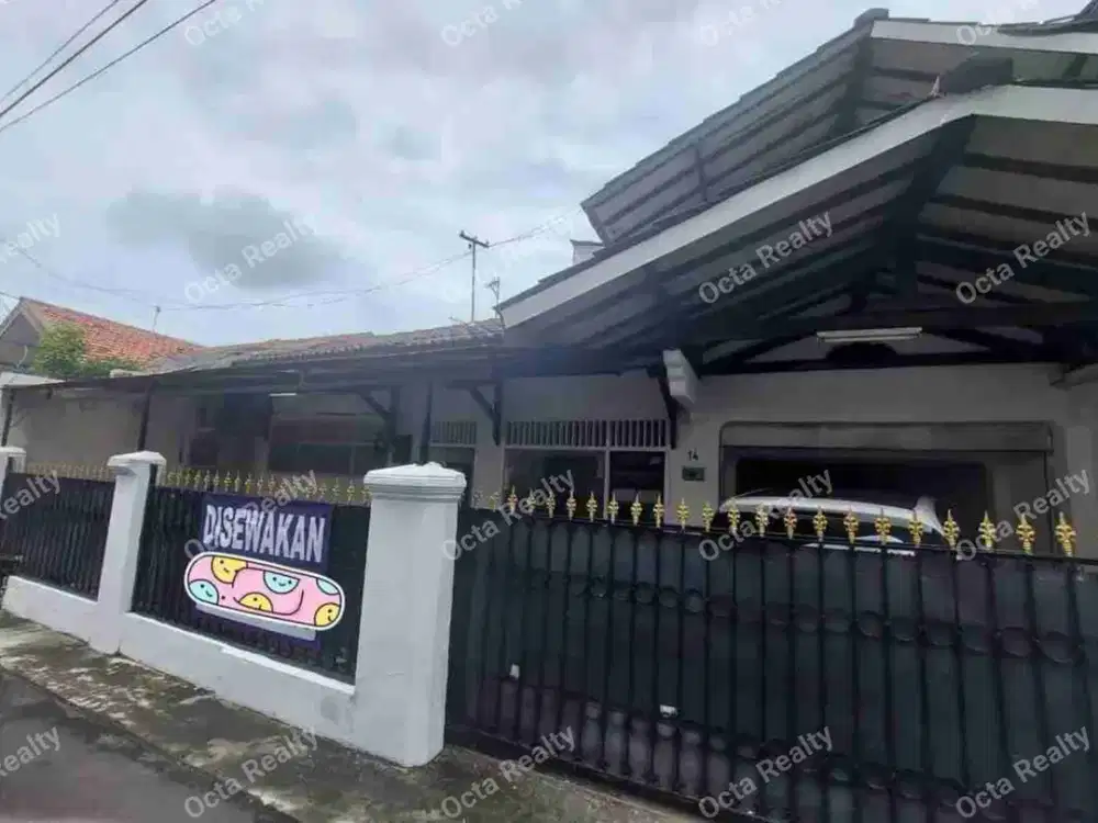 DiSewakan Rumah Bebas Banjir dan Strategis Di Tebet Jakarta Selatan