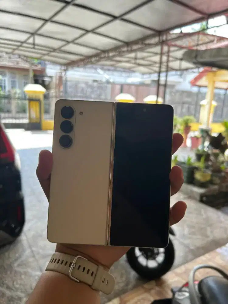 SAMSUNG ZFOLD 5 12/256