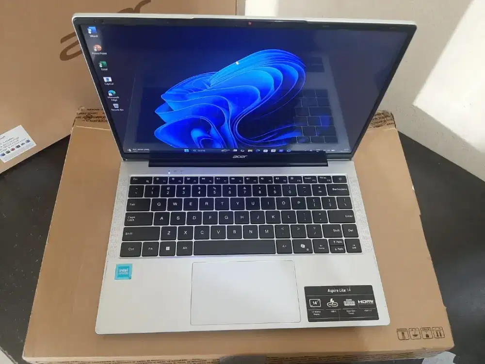 Laptop Acer Aspire Lite 14