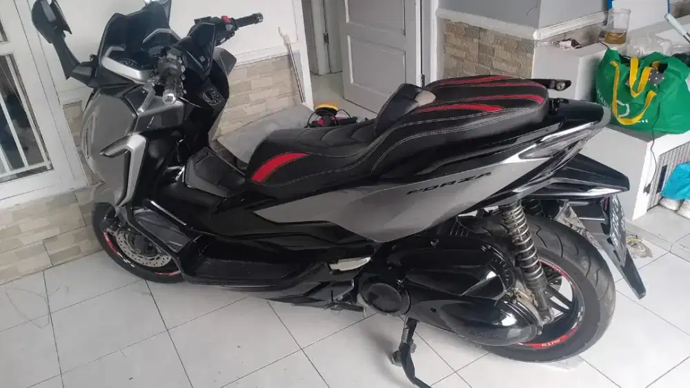 Honda Forza 2018