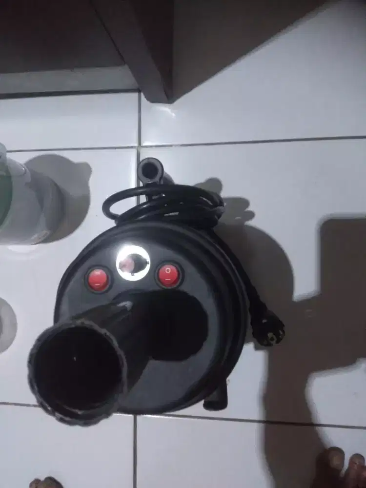 Hand dryer untuk kucing dan anjing