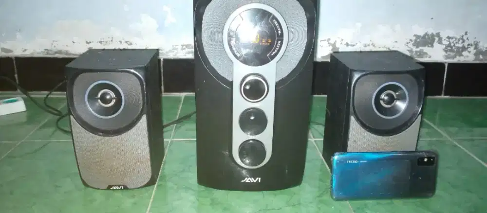 Speaker aktif bluetooth